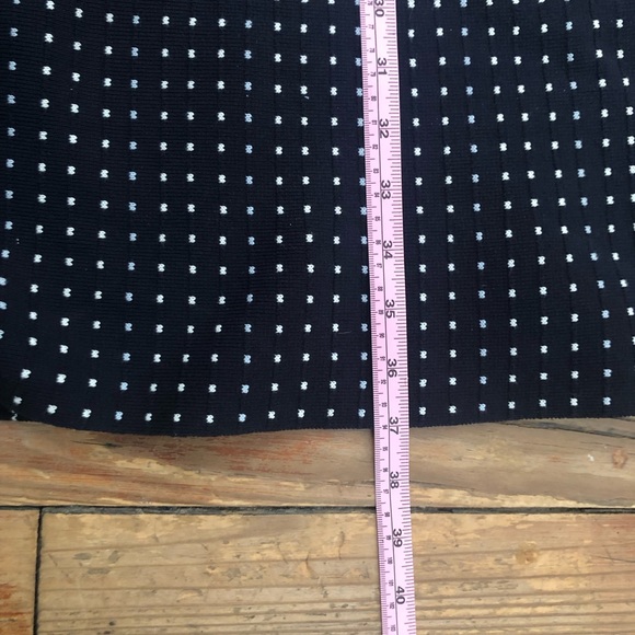 Tory Burch size medium, dark blue geometric pattern dress. - Picture 7 of 8